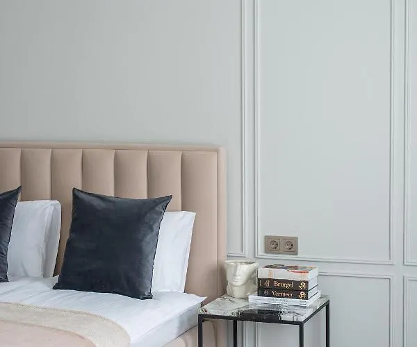 Place No. 2 Appartement *