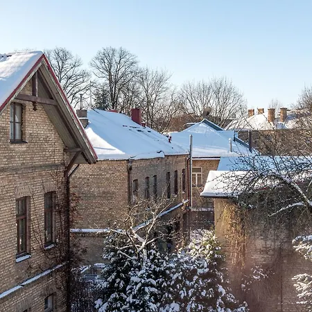 アパート Place No. 2